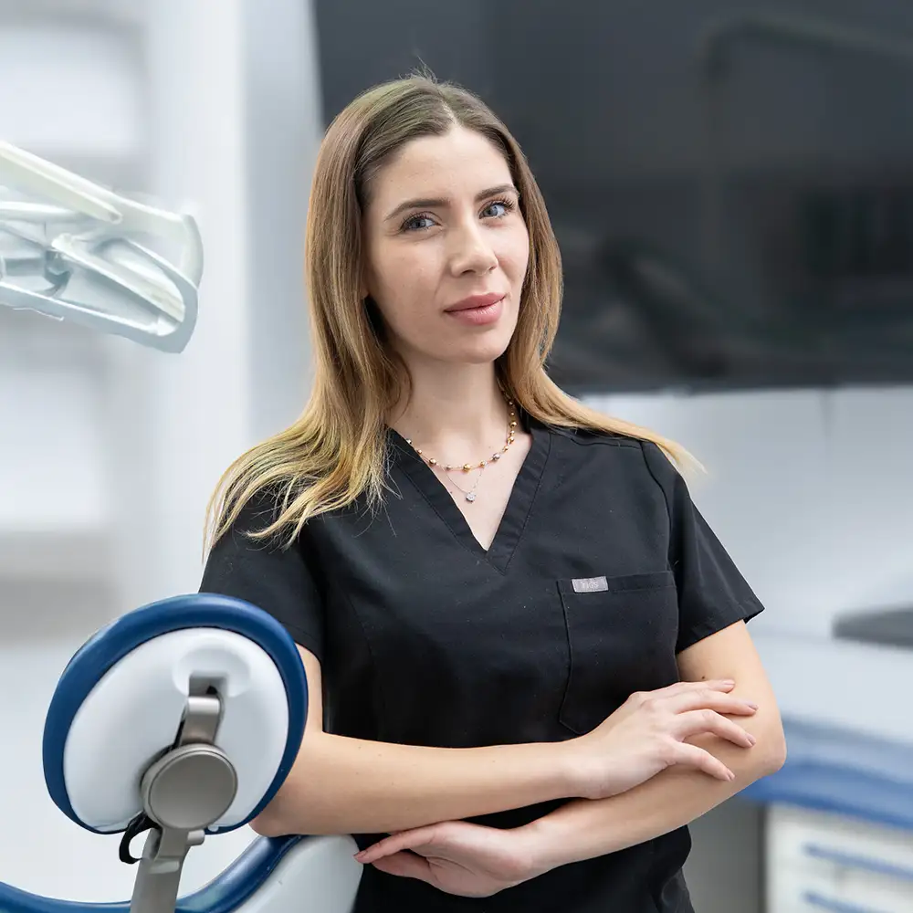 Dr.ssa Ludovica Salomone - Medico Estetico Dr.ssa Ludovica Salomone - Medico Estetico